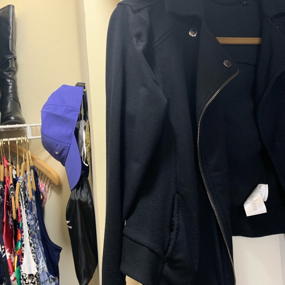 Jacket - Picture 3 of 3